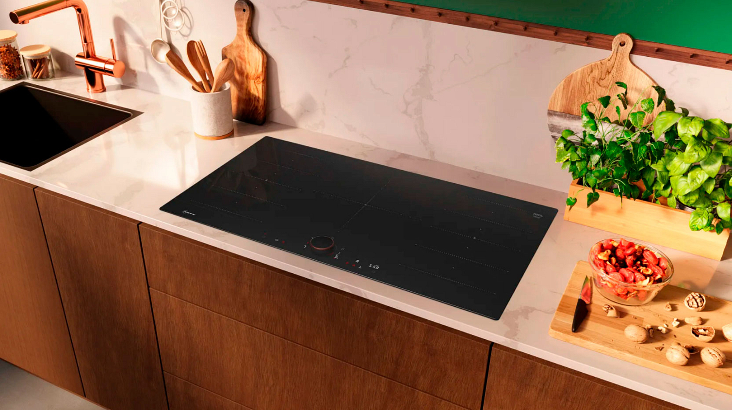 Индукционная варочная панель